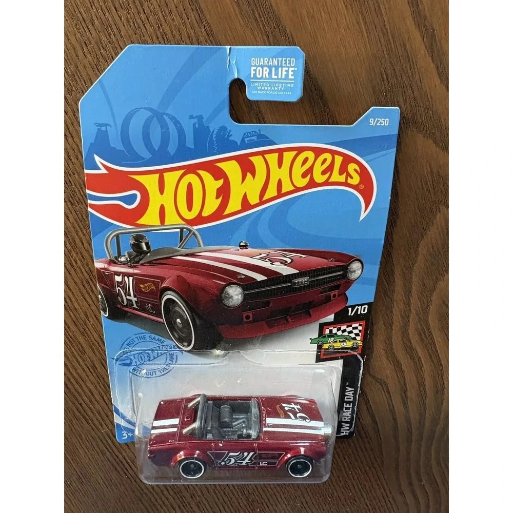 Lot of 8‎ Hot Wheels 2020-2021 New Collectible